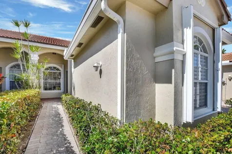 21117 Via Solano Boca Raton FL 33433