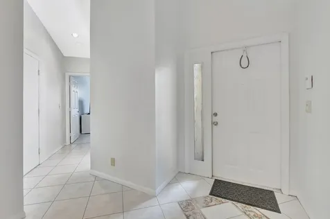 21117 Via Solano Boca Raton FL 33433