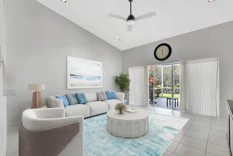 21117 Via Solano Boca Raton FL 33433