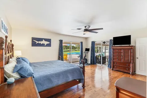 253 N Country Club Drive Atlantis FL 33462