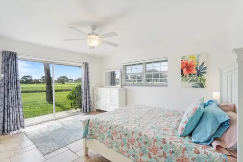 253 N Country Club Drive Atlantis FL 33462