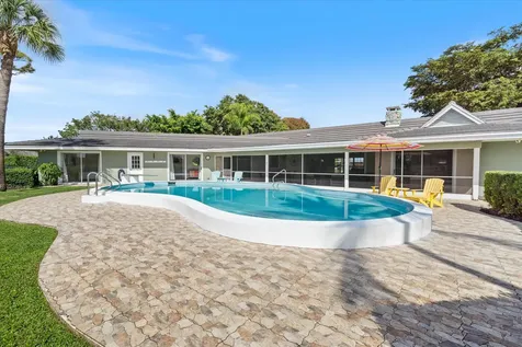 253 N Country Club Drive Atlantis FL 33462