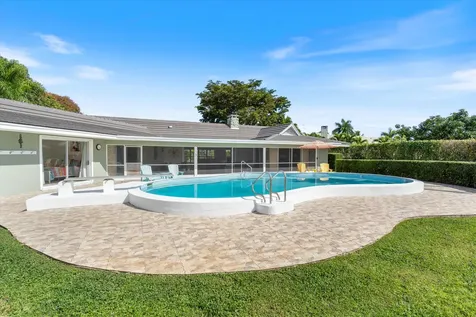 253 N Country Club Drive Atlantis FL 33462