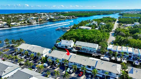 732 Ne 12th Terrace Boynton Beach FL 33435