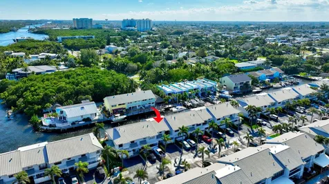 732 Ne 12th Terrace Boynton Beach FL 33435
