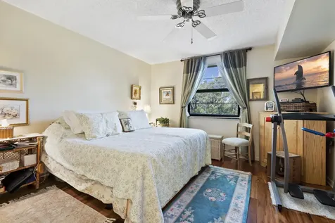 3515 Village Boulevard West Palm Beach FL 33409