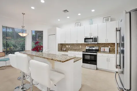 11165 Kapalua Way Boynton Beach FL 33437