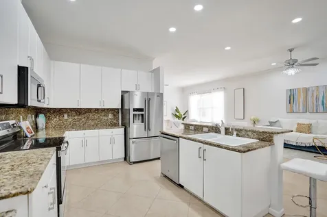 11165 Kapalua Way Boynton Beach FL 33437