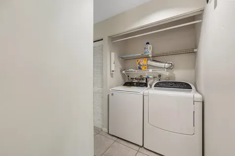 6526 Contempo Lane Boca Raton FL 33433