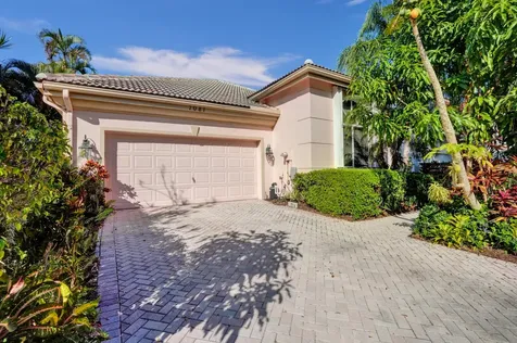 7081 Mallorca Crescent Boca Raton FL 33433