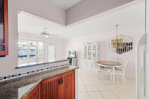 97 Oakridge H Deerfield Beach FL 33442