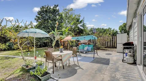 11117 Model Circle Boca Raton FL 33428