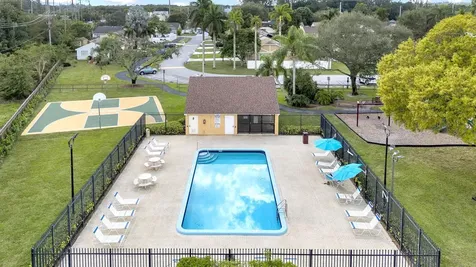 11117 Model Circle Boca Raton FL 33428
