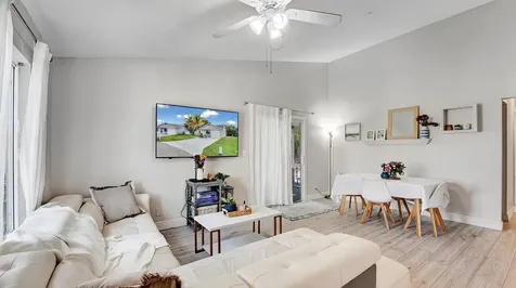 11117 Model Circle Boca Raton FL 33428