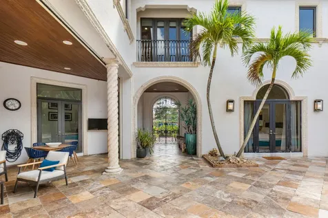 9509 Grand Estates Way Boca Raton FL 33496