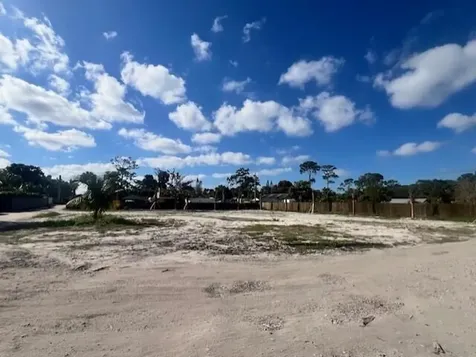 447 Tall Pines Road West Palm Beach FL 33415