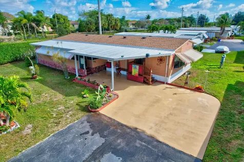 51005 Galina Bay Boynton Beach FL 33436