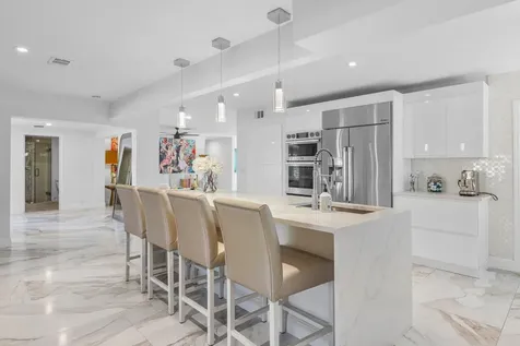 721 Sw 15th Street Boca Raton FL 33486