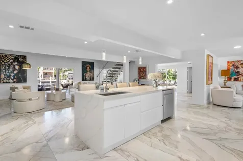 721 Sw 15th Street Boca Raton FL 33486