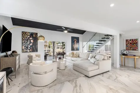 721 Sw 15th Street Boca Raton FL 33486