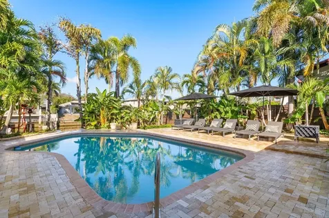 721 Sw 15th Street Boca Raton FL 33486