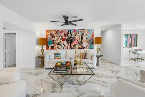 721 Sw 15th Street Boca Raton FL 33486