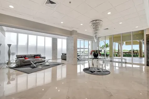 5440 N Ocean Drive Singer Island FL 33404