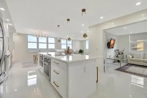 5440 N Ocean Drive Singer Island FL 33404