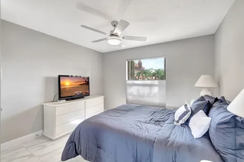 10927 Dolphin Palm Court Boynton Beach FL 33437