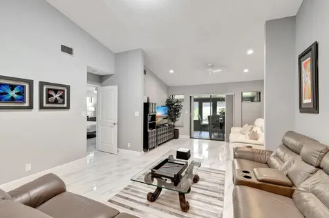 10927 Dolphin Palm Court Boynton Beach FL 33437