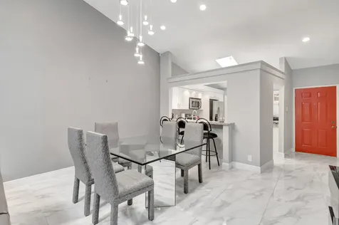 10927 Dolphin Palm Court Boynton Beach FL 33437