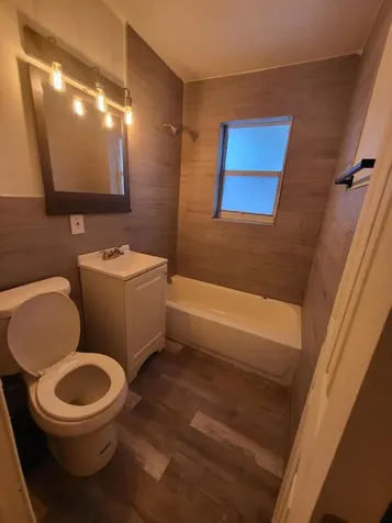 105 SW 12th Avenue Delray Beach FL 33444