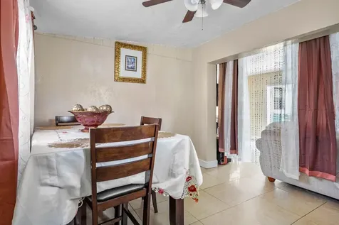 2350 Nw 2nd Street Boynton Beach FL 33435
