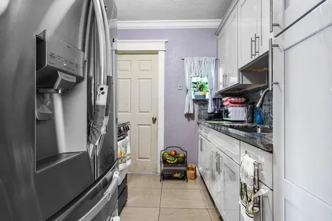 2350 Nw 2nd Street Boynton Beach FL 33435