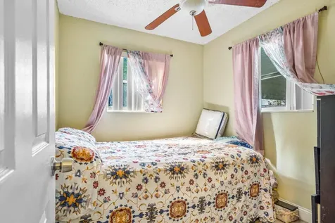 2350 Nw 2nd Street Boynton Beach FL 33435