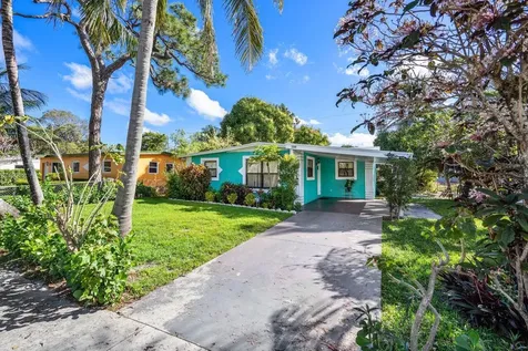2350 Nw 2nd Street Boynton Beach FL 33435