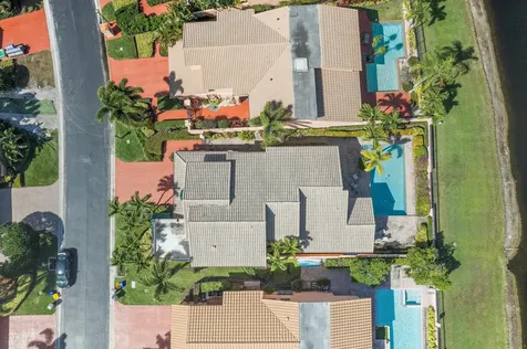 6525 Via Benita Boca Raton FL 33433