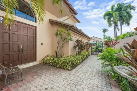 6525 Via Benita Boca Raton FL 33433