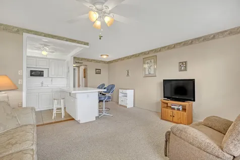 680 Horizons Boynton Beach FL 33435