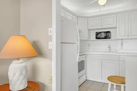 680 Horizons Boynton Beach FL 33435