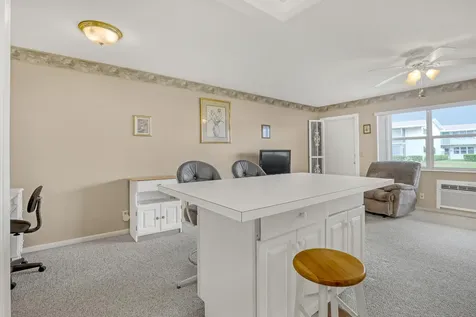 680 Horizons Boynton Beach FL 33435