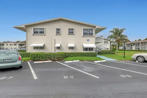 680 Horizons Boynton Beach FL 33435