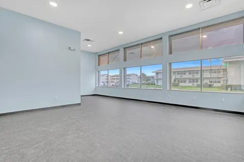 680 Horizons Boynton Beach FL 33435