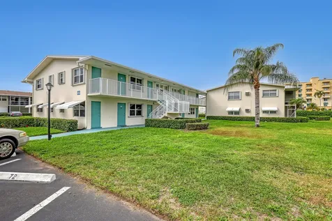 680 Horizons Boynton Beach FL 33435