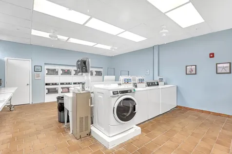 680 Horizons Boynton Beach FL 33435
