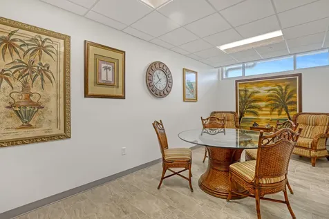 680 Horizons Boynton Beach FL 33435