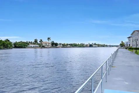 680 Horizons Boynton Beach FL 33435