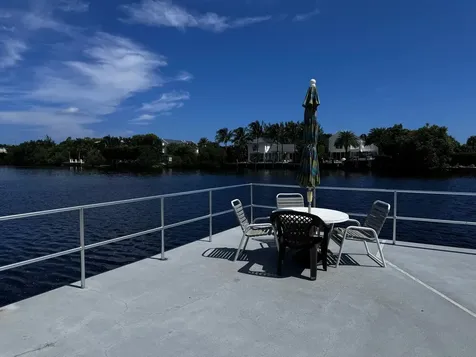 680 Horizons Boynton Beach FL 33435
