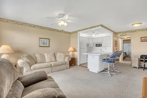 680 Horizons Boynton Beach FL 33435