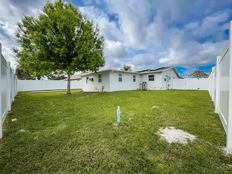 821 Barber Street Sebastian FL 32958